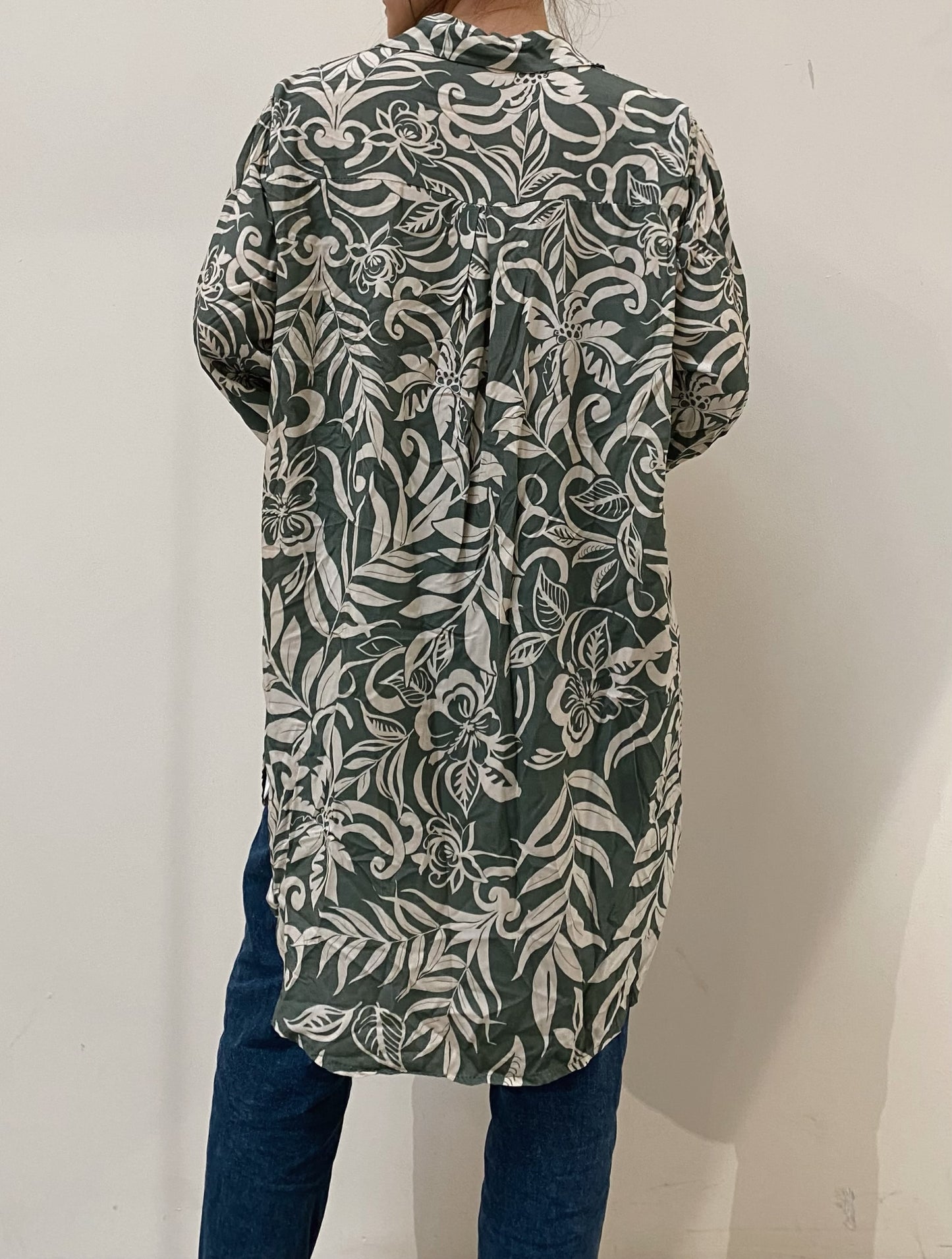 LEAVES PRINT SHIRT