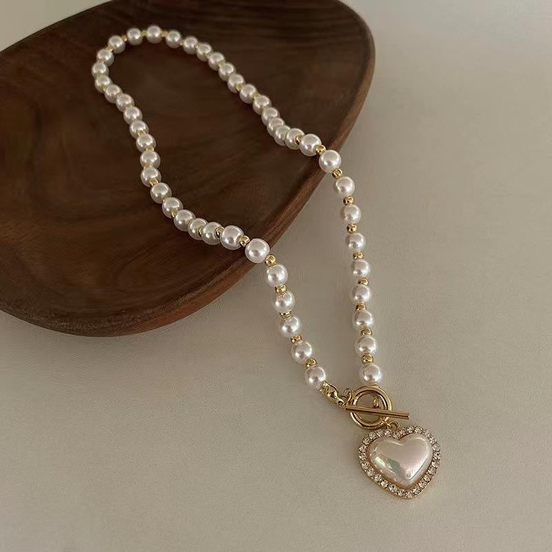 HEART  PEARL PENDANT