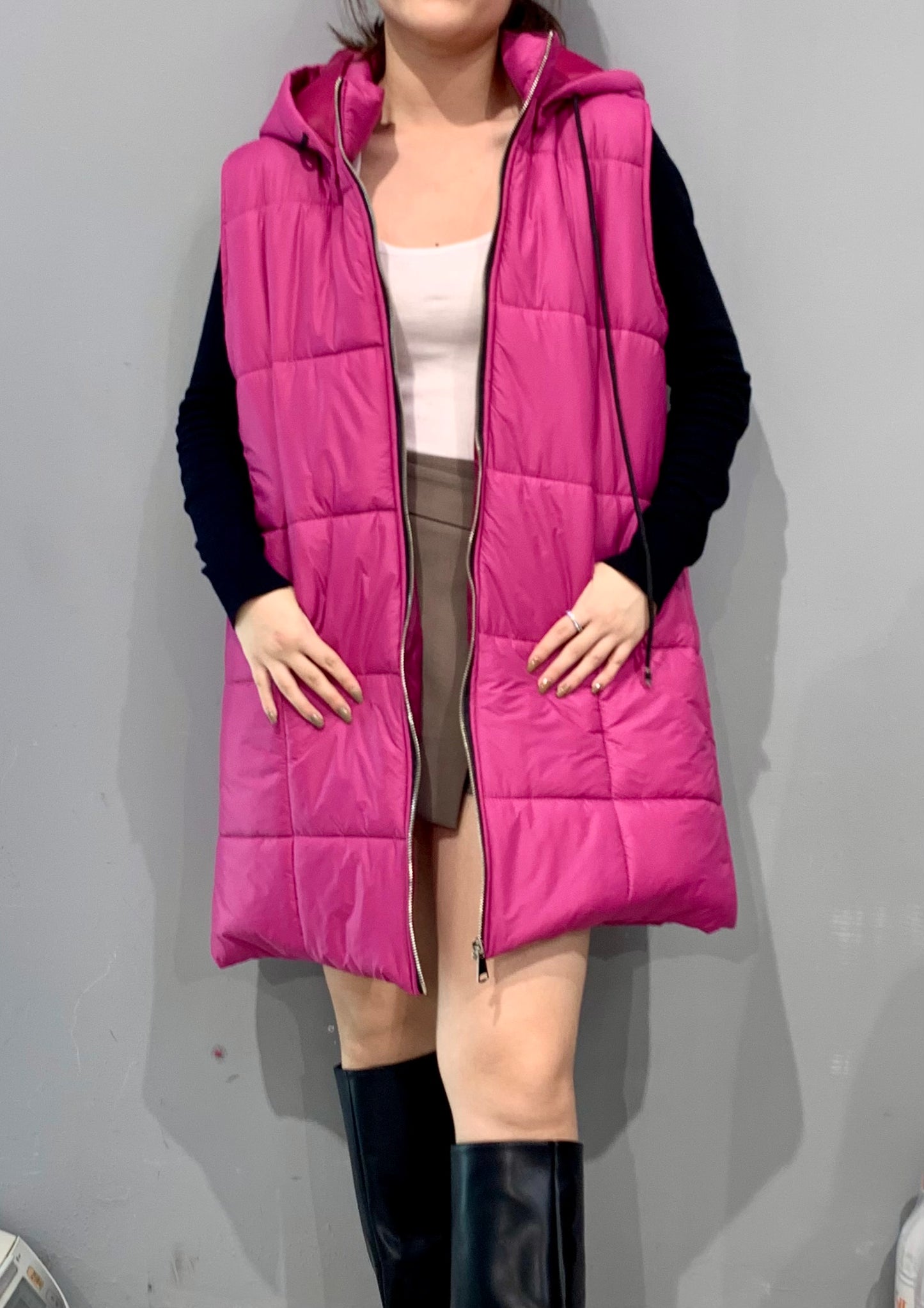 MAGENTA GILE WITH REMOVABLE HOOD