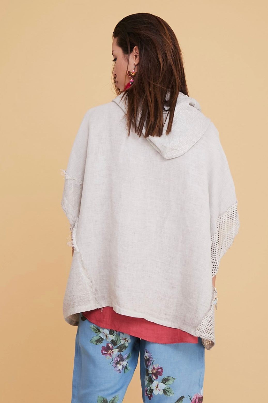 LOOSE-FITTING LINEN JACKET